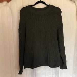 Universal Threads green cable knit oversized sweater size medium